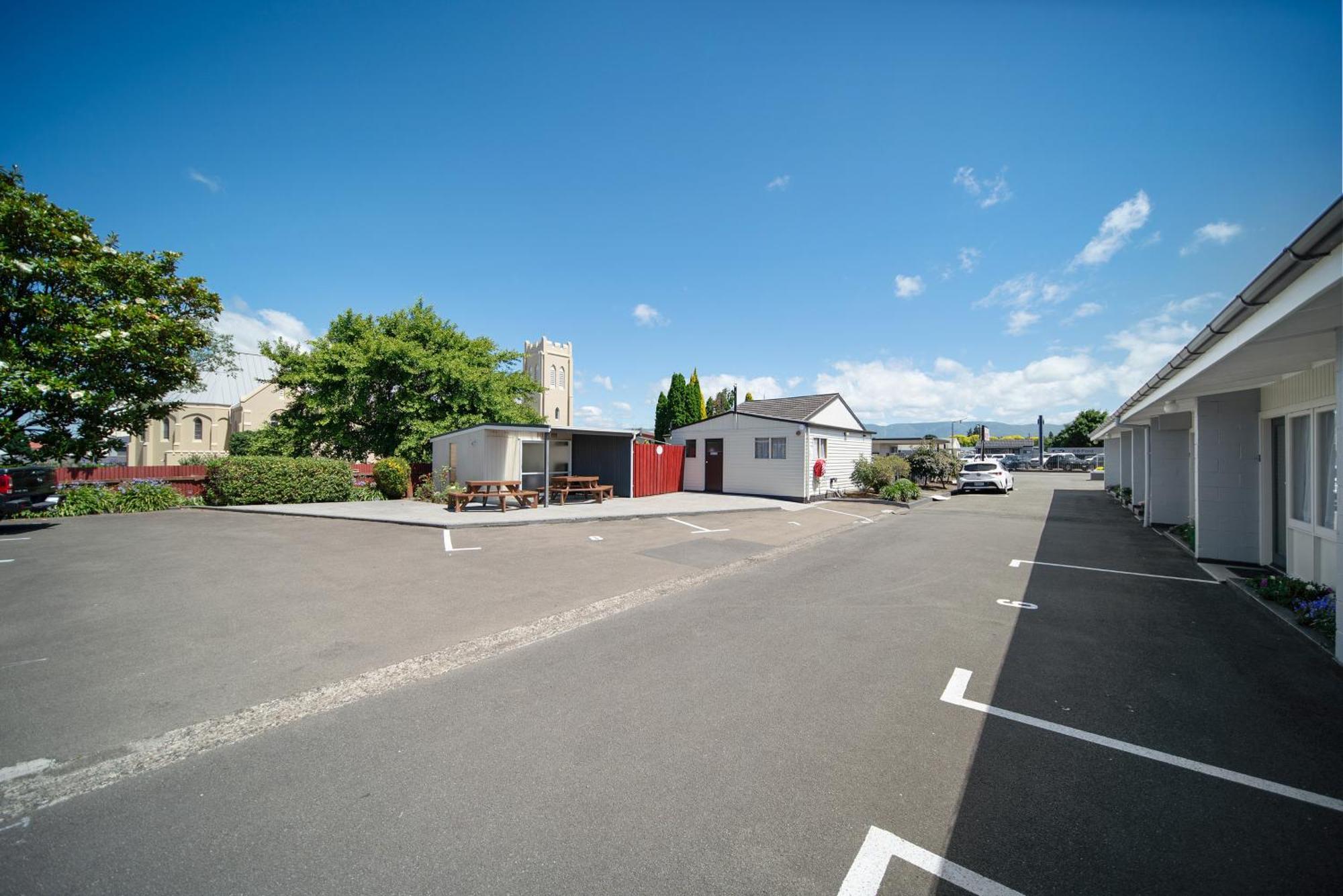 Viking Lodge Motel Tahoraiti Exterior photo